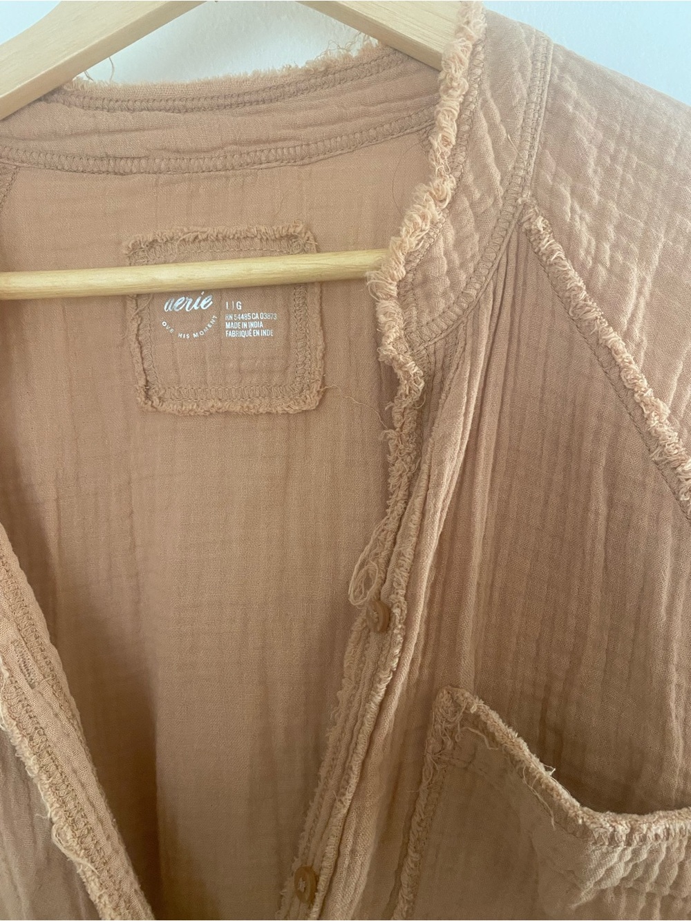 Aerie pool to party gauze button up - Picture 4 of 6